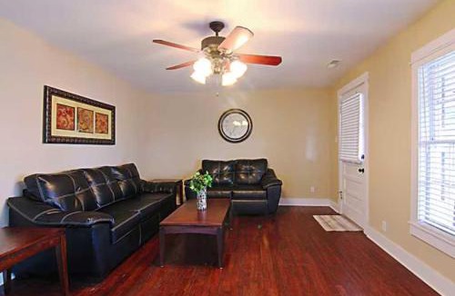 Florence House | Spacious 2BR Condo Near Wilson Park and Live music