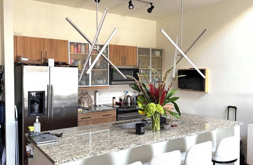 South Downtown Condo | Spacious 3-bedroom condo in charming Atlanta with AC