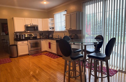 Ann Arbor House | Spacious 3-Bedroom House in Pittsfield Township – Close to U of M & EMU