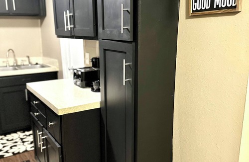 Fondren Apartment | Spacious 3 Level Loft: 5 mins walk from JSU Stadium, hospitals, bars, and more