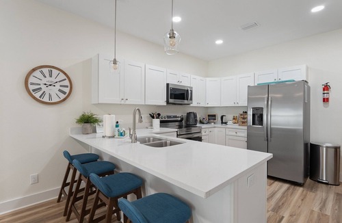 Ono Island House | Spacious 3BR Fenced Yard Pet Friendly Johnson Beach NAS