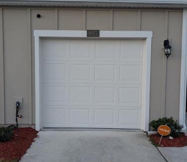 Northside House | Spacious 3BR Jacksonville Townhome With King Bed