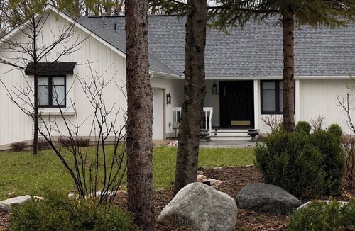 Birchwood Farms House | Spacious 4-bedroom house with Stadium-Views of Birchwood Farms Golf