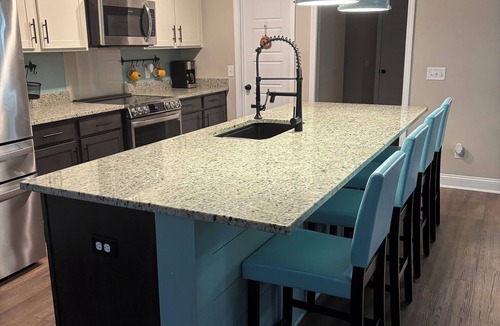 Statesboro House | Spacious 4-bedroom house in charming Statesboro with AC, WiFi