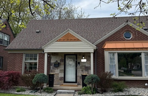 Dearborn House | Spacious 4-bedroom house in lovely Dearborn
