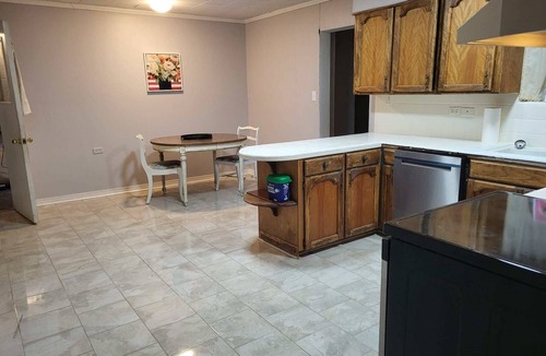 Fairbanks House | Spacious 4-bedroom house in welcoming West Monroe with AC