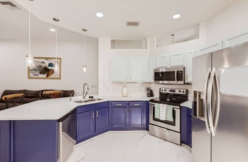 Haines City House | Spacious 4BR Retreat with Heated Pool! Near Parks!
