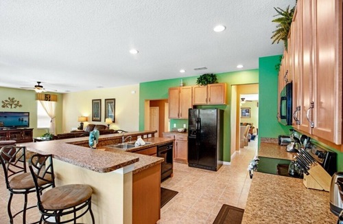 Watersong House | Spacious and Relaxing Home with South Facing Pool