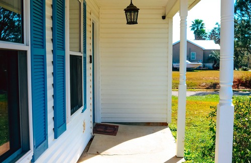Henderson Point House | Spacious and stylish 3bd home minutes from beach