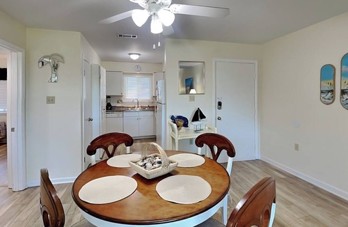 Tybee Island Condo | Spacious Beachfront Living w/Large Balcony + Community Pool!