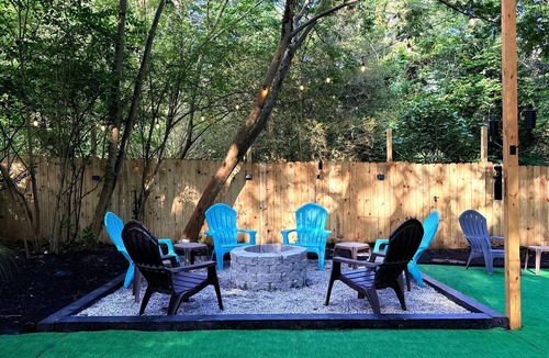 East Point House | Spacious & Comfortable 3BR Home Near ATL Airport, Family-Friendly, Fast Wi-Fi