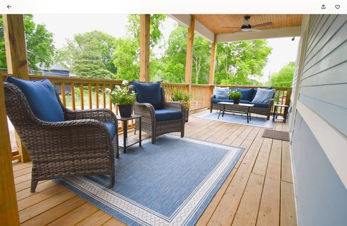 Norwood House | Spacious custom designed bungalow with 6 bedrooms & wifi in enjoyable Birmingham