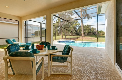 Ridgewood Lakes Villa | Spacious Exec Villa With Large Private Pool. Stunning Golf Course and Lake Views
