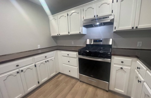 Fairbanks House | Spacious Oak Retreat - Sleeps 9 - Arcade Fun