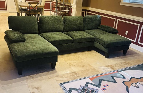 Suwanee House | Spacious Private Basement Apartment in Upscale Gated Community