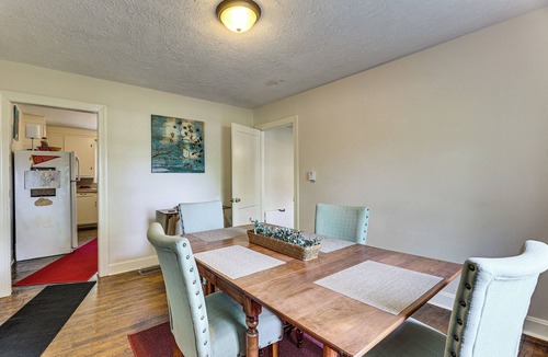Tuskegee House | Spacious Retreat, 2 Mi to Tuskegee University