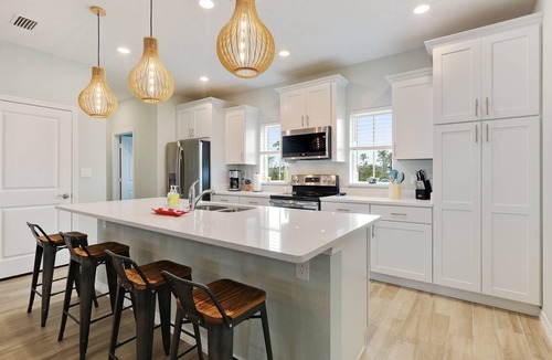 Ono Island House | Spacious Townhouse| Dogs OK |Private Beach Club |Two Pools |Free Golf |Tennis and Pickleball