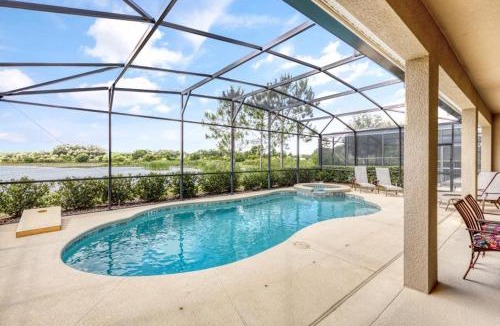 Loughman Villa | Splash Of Magic At Solterra Resort