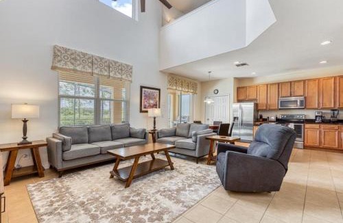 Loughman Villa | Splash Of Magic At Solterra Resort