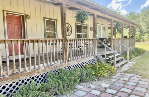 Branford House | Spring Diving Capital . Walk to Ruth Springs and 1 mile from Troy .
