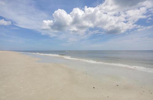Crescent Beach House | St Augustine Resort Condo - Walk to Crescent Beach