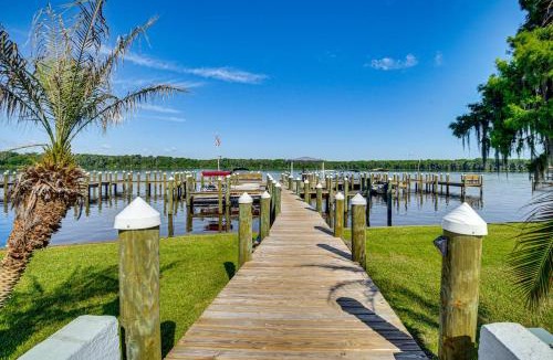 Welaka House | St Johns River Retreat in Welaka w/Dock Access