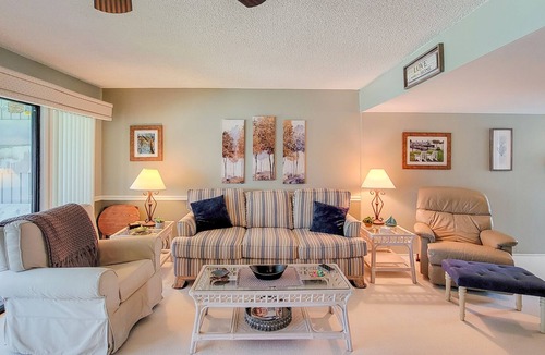 Welaka Condo | St. Johns River View Condo w/1BR