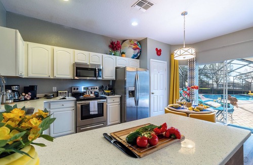 Windsor Hills Villa | Starlight Magic 7BR Disney Villa + BBQ