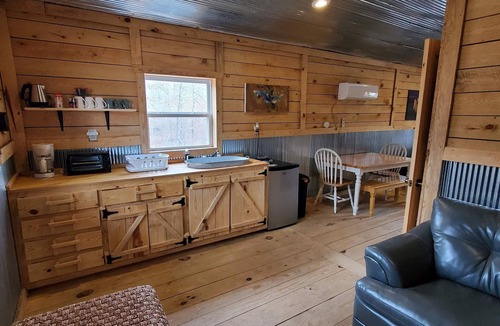 Hartshorn Cabin | Stay in Current River Cabin
