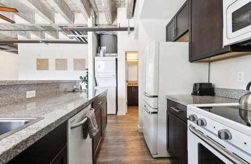 Baton Rouge Apartment | Stay in the Heart of Downtown!