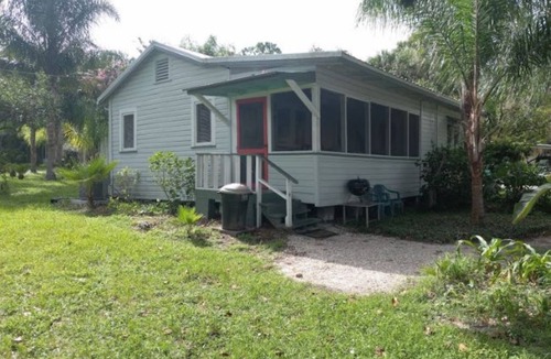 Satsuma House | Stegbone's Fish Camp - Cabin 3