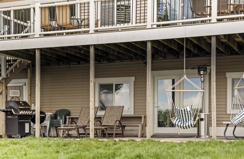 Custer House | Stella Place at Lost Lake