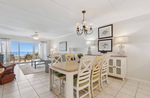 Fernandina Beach Condo | Step onto the beach from J1 Amelia South