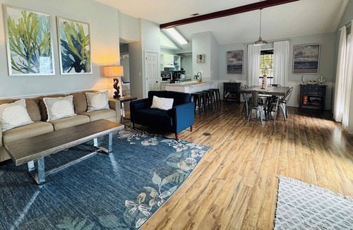 Tybee Island House | Steps to beach, rec area, bikes, more