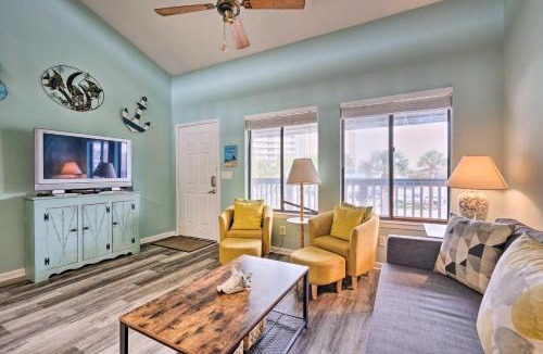 Holiday Beach House | Steps to the Beach: PCB Condo w/Balcony!