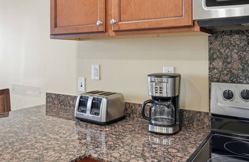 El Centro Beach Condo | Sterling Breeze 2306 - Grill on balcony!