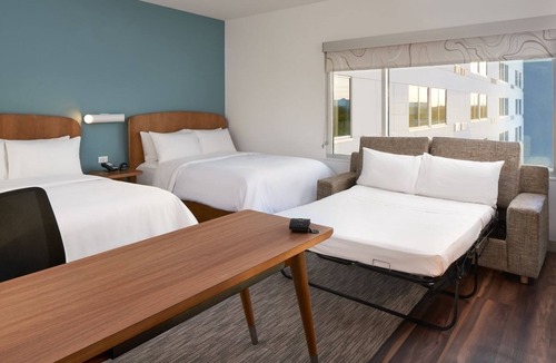 Williamsburg Hotel | Studio 2 Queen | Element Orlando | Full Kitchen, Sofa Bed & Pool Access