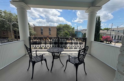 Saint Thomas Development Apartment | Stunning 2BR | Balcony | Historic Luxury