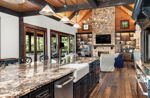 Milledgeville House | Stunning Big Water Views - Pet-friendly, Game Room