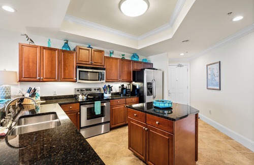 Dauphin Island Condo | Stunning gulf-front condo with indoor & outdoor pool
