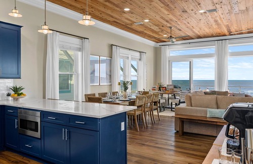 Indian Pass House | Stunning oceanfront luxury retreat - Gather in style - Sleeps 24