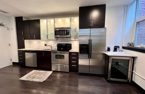 Grand Rapids Condo | Stylish Downtown Grand Rapids with parking and fitness center
