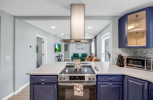 Jacksonville House | Stylish In-Town Escape with Pool & Relaxing Vibe