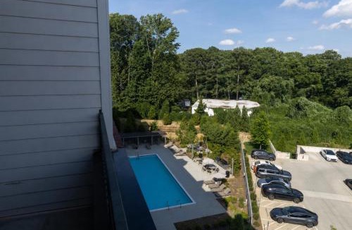 Boulevard Heights Apartment | Stylish Stay in the Heart of Atlanta