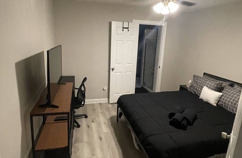 Church Street House | Suite B has everything you need!