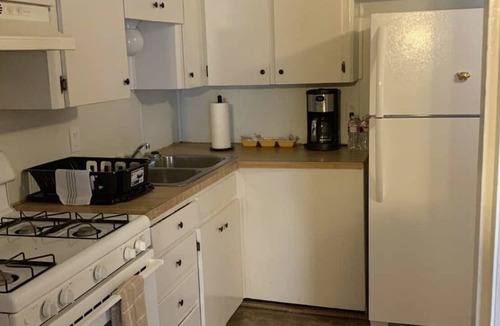 Little Rock House | Sunrise Cozy House -Clean ,Private ,Peaceful- 5 min from the airport , UAMS