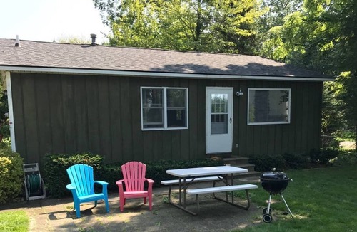 Muskegon Cottage | Sunset Beach Cottages #6 - Lake Michigan Shoreline