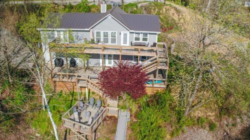Bremen House | Sunset Cove - Large Cove, Gorgeous Sunsets, Amenities Galore!