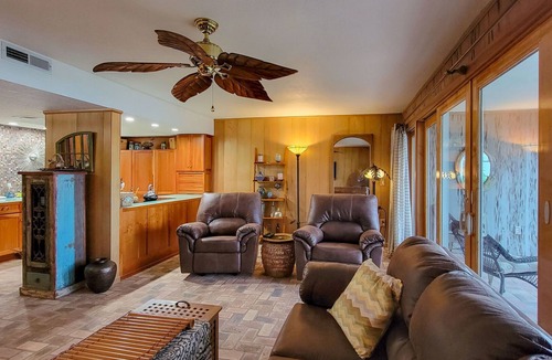 Welaka Condo | Sunset Hideout in Welaka