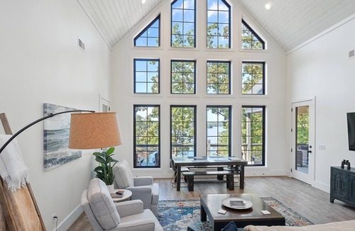 Bremen House | "SUNSET RIDGE" - Views, Views, Views!